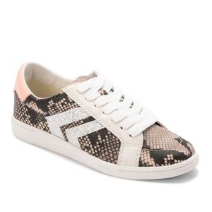 DOLCE VIDA Nadea Sneaker